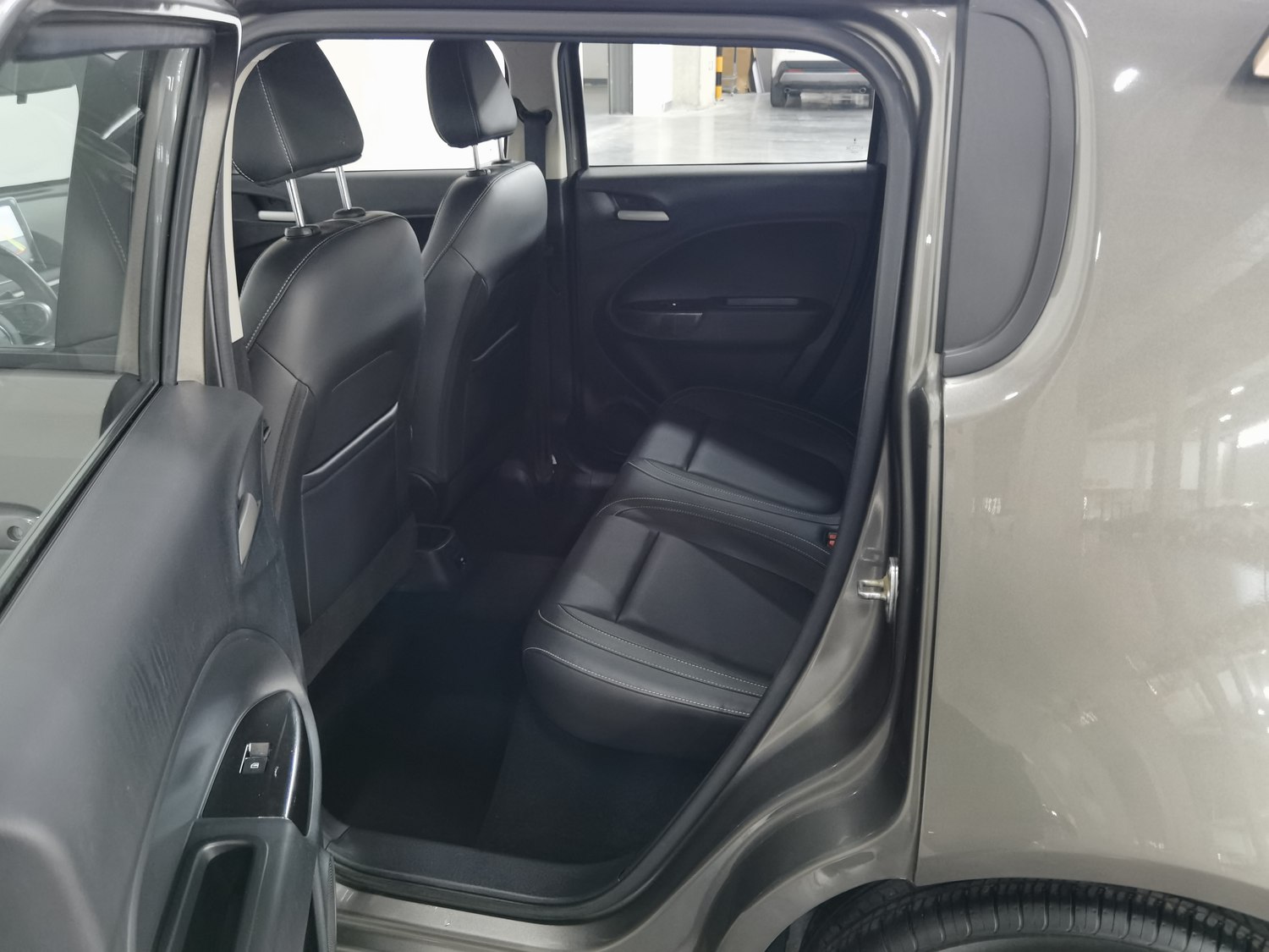 Used ORA White Cat 2022
