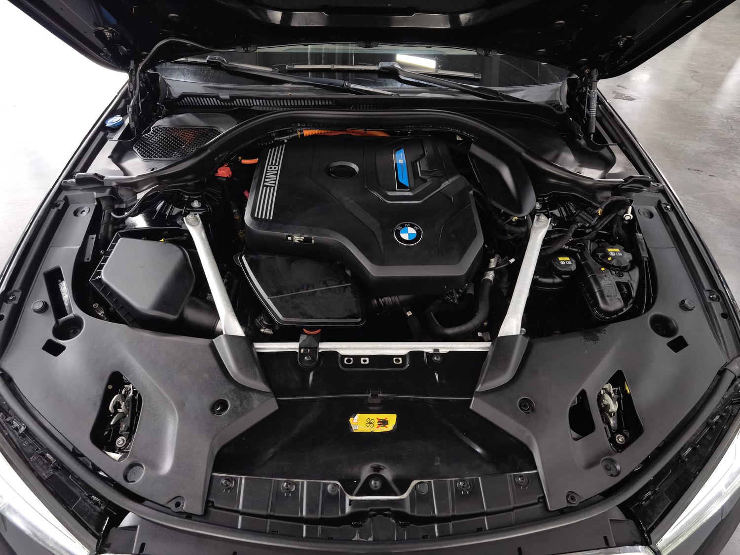 Used BMW THE5 NEV 2022 2.0 AT