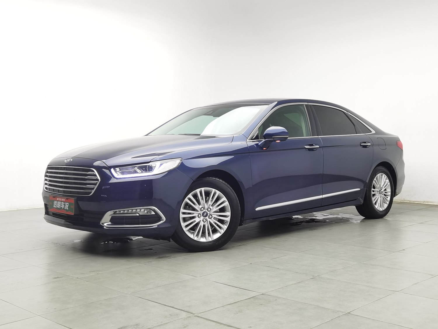 Used Ford Taurus 2015 2.0 AT