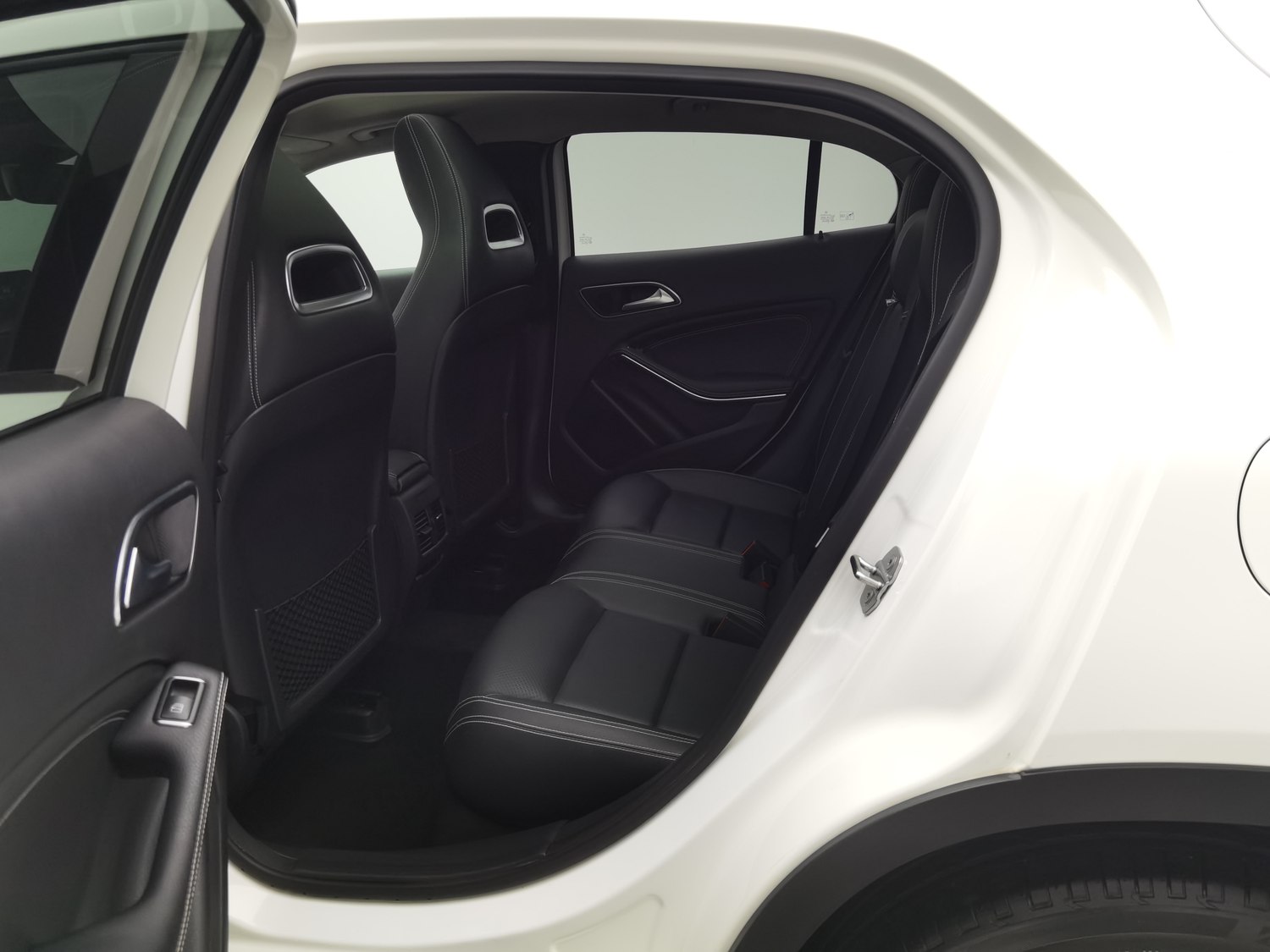 Used Mercedes-Benz GLA 2019 2.0 AT