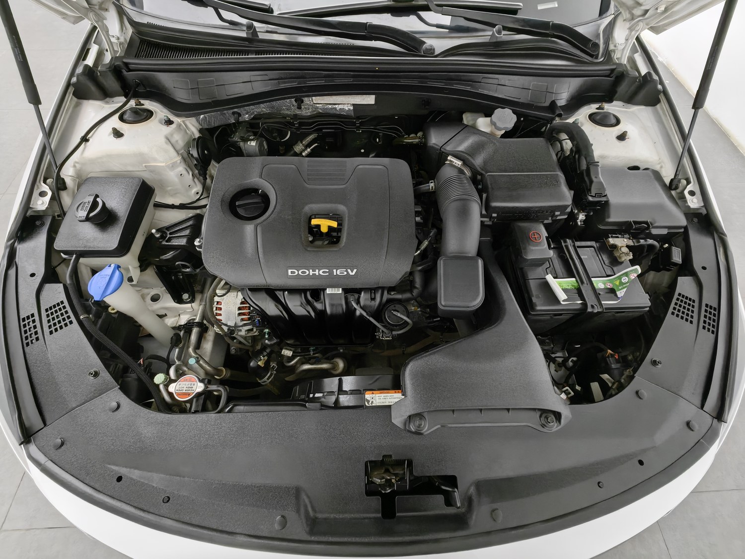 Used Kia K5 2016 2.0 AT