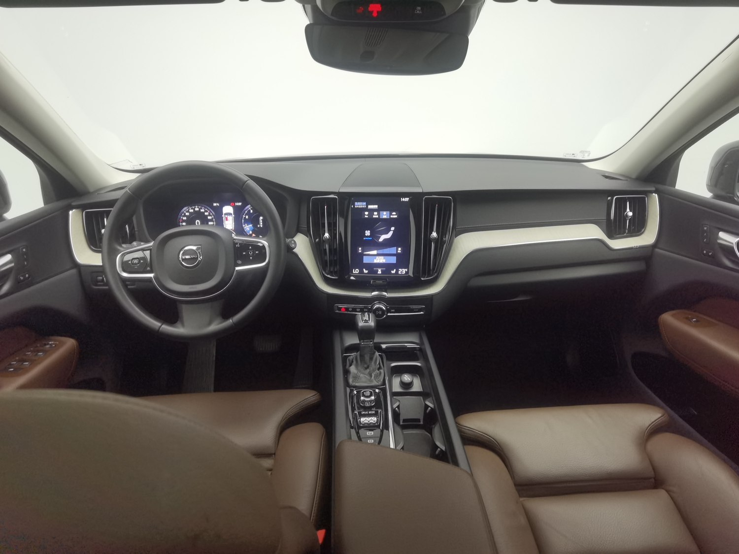 Used Volvo XC60 2020 2.0 AT