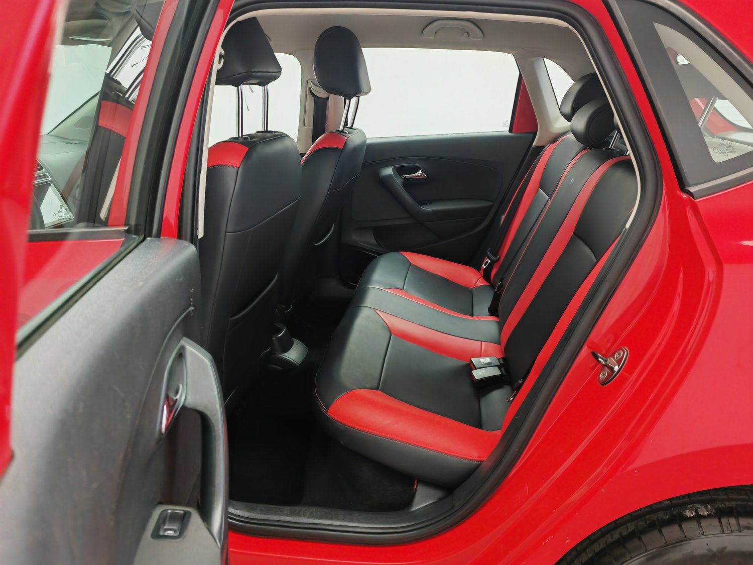 Used Volkswagen Polo 2014 1.4 MT