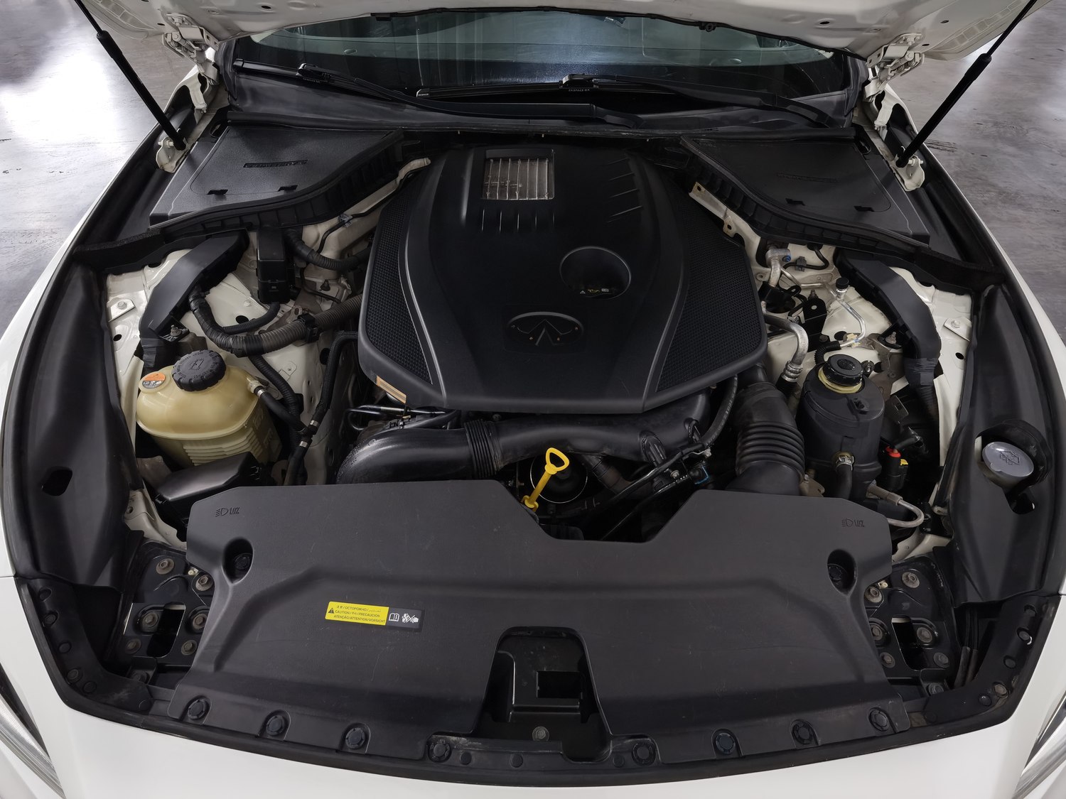 Used Infiniti Q50L 2015 2.0 AT