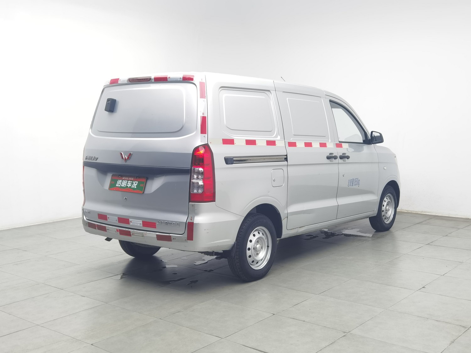 Used Wuling Hongguang V 2021 1.5 MT