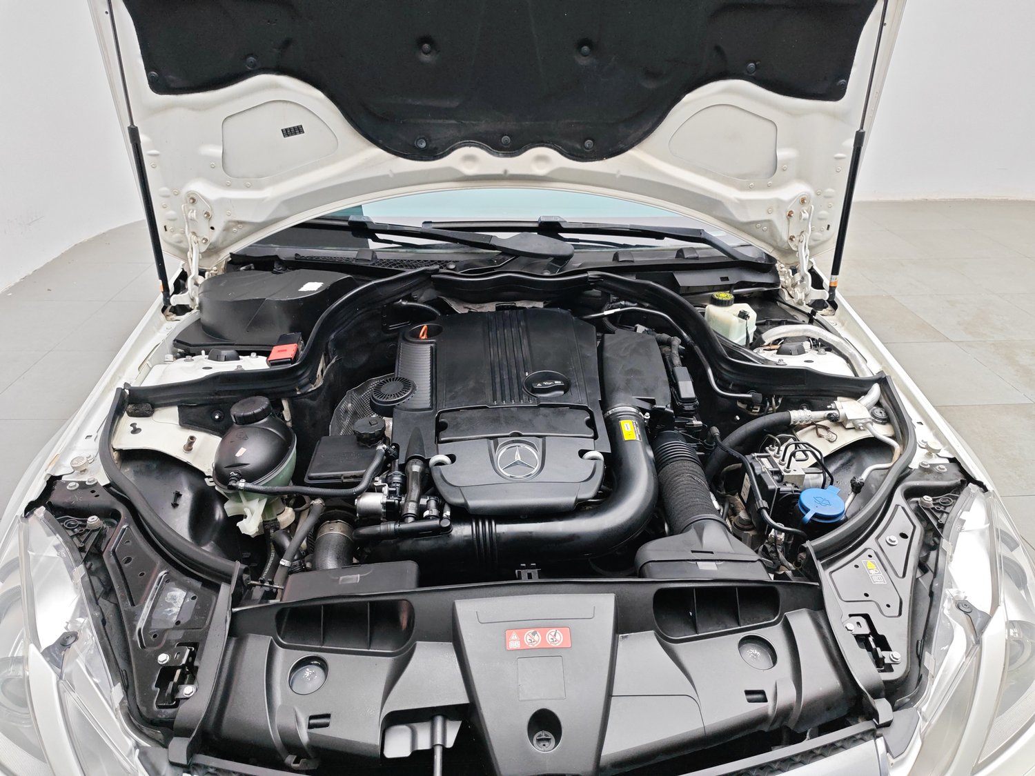 Used Mercedes-Benz E-Class (Import) 2012 1.8 AT