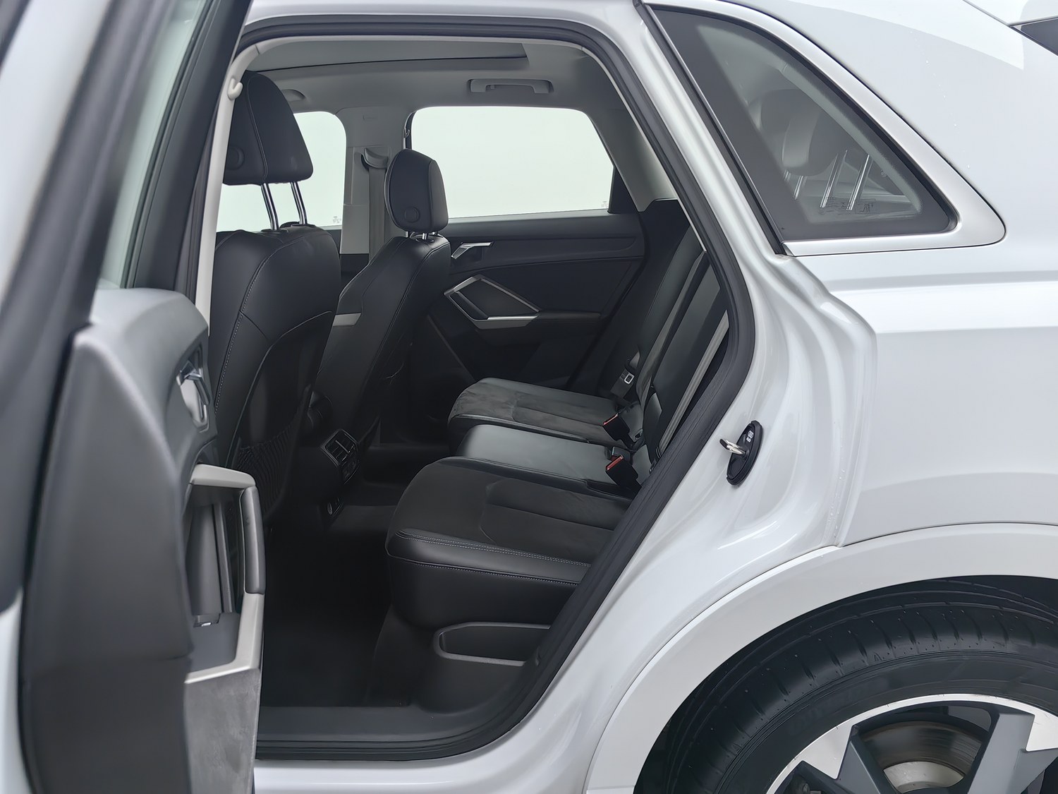 Used Audi Q3 2021 1.4 AT