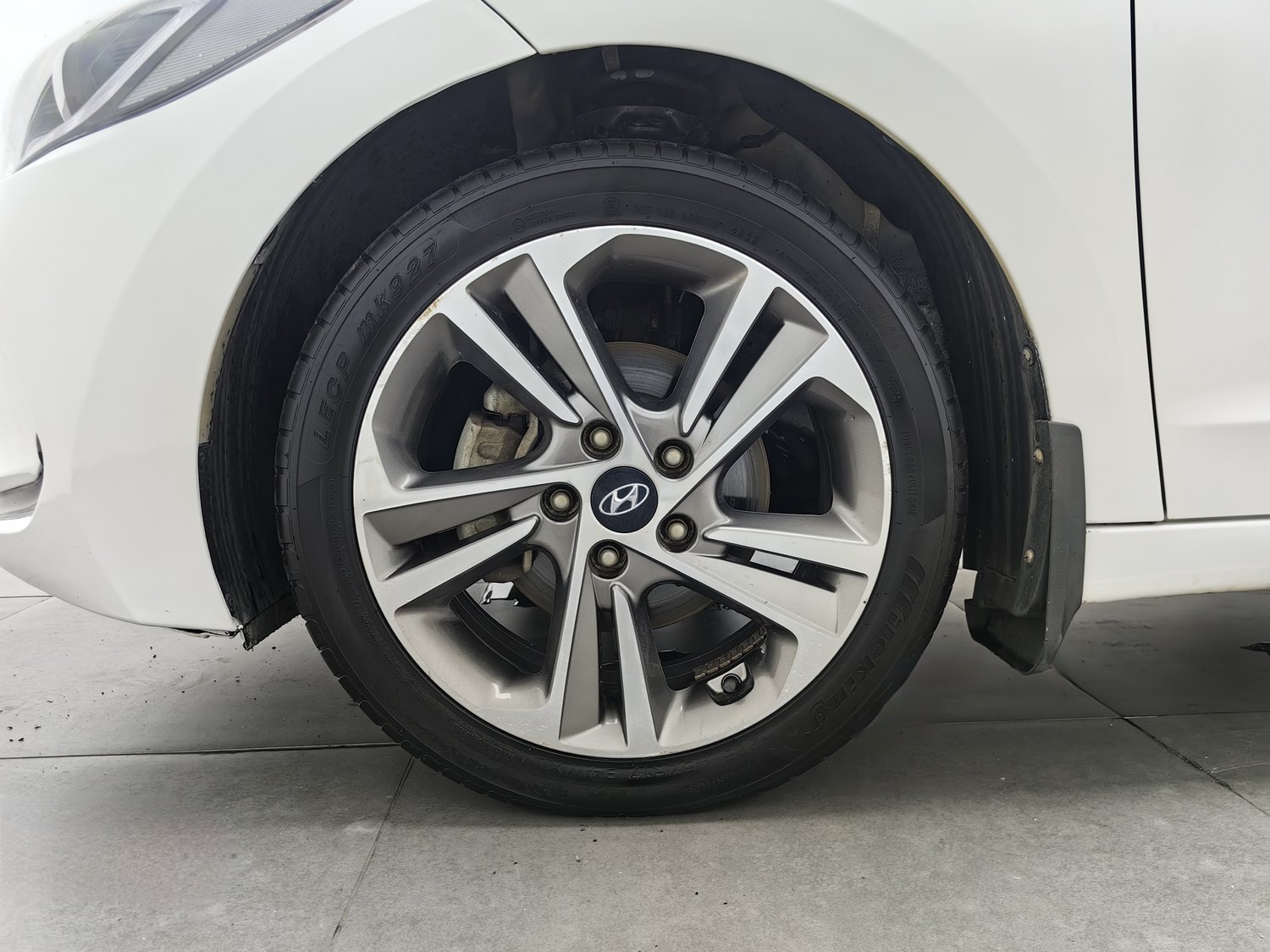 Used Hyundai Elantra 2016 1.6 AT