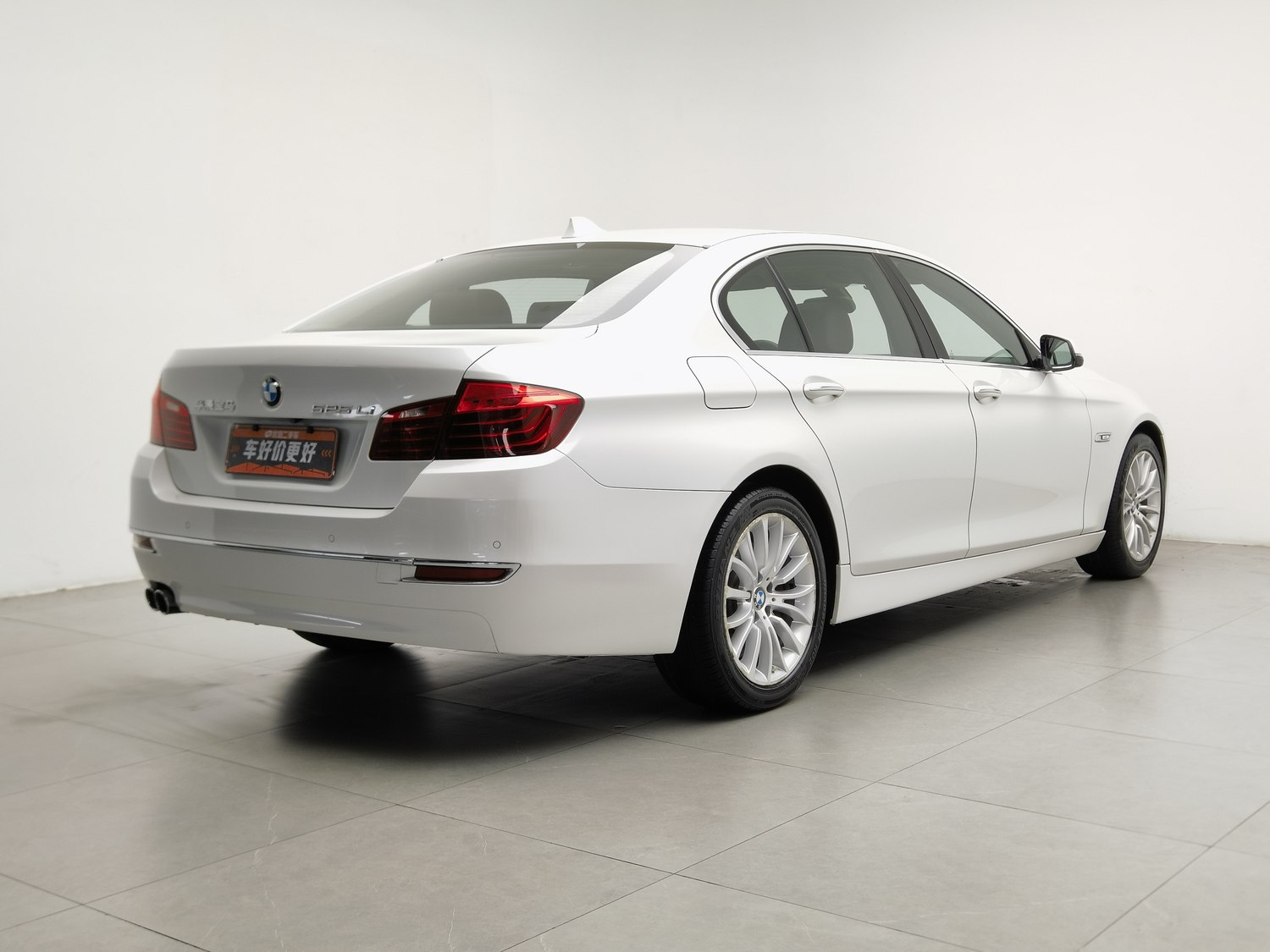 Used BMW THE5 2017 2.0 AT