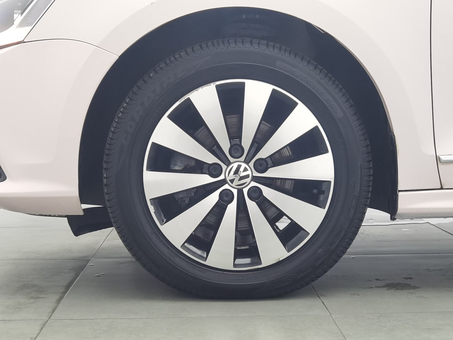 Used Volkswagen Sagitar 2017 1.6 AT