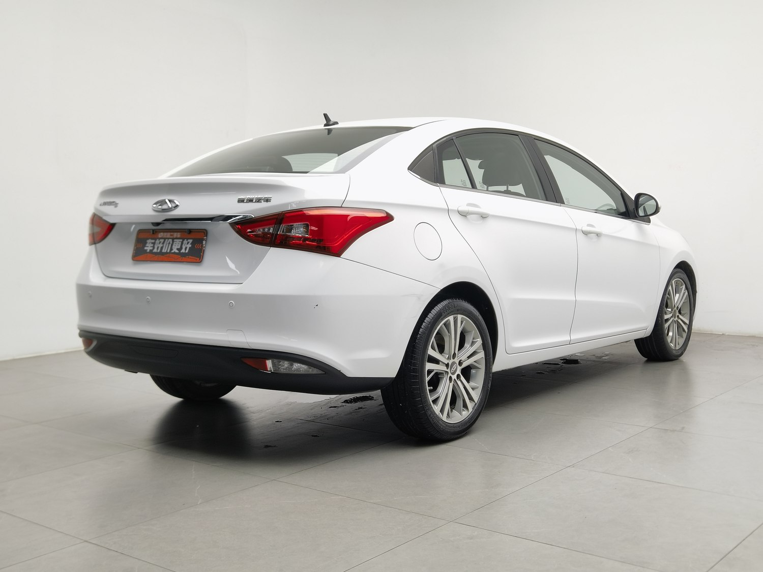 Used Chery Arrizo 5 2017 1.5 AT