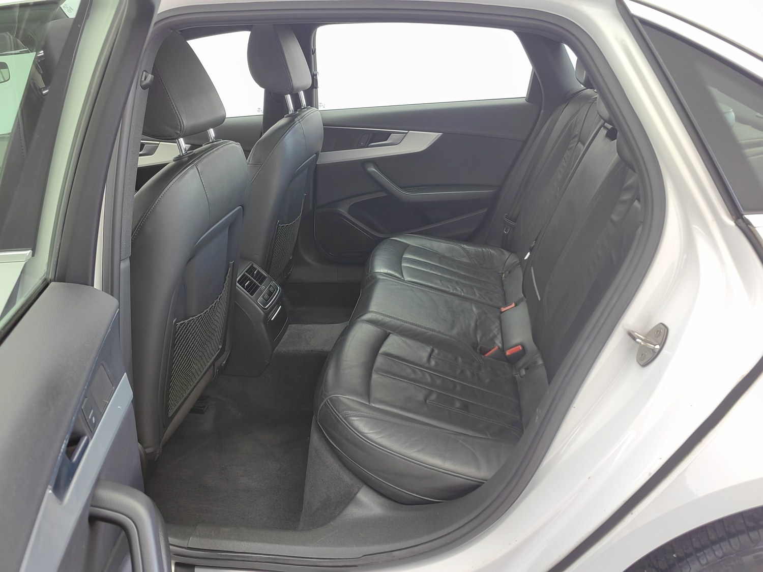 Used Audi A4L 2019 2.0 AT