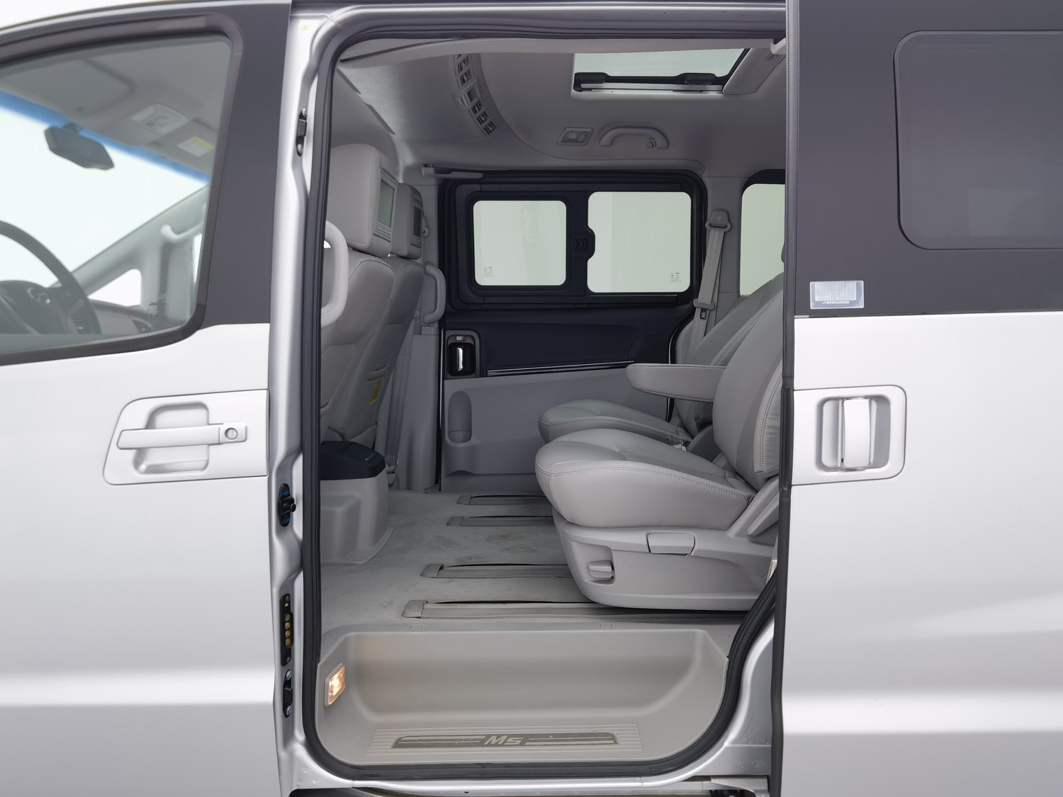 Used JAC Refine M5 2017 2.0 AT