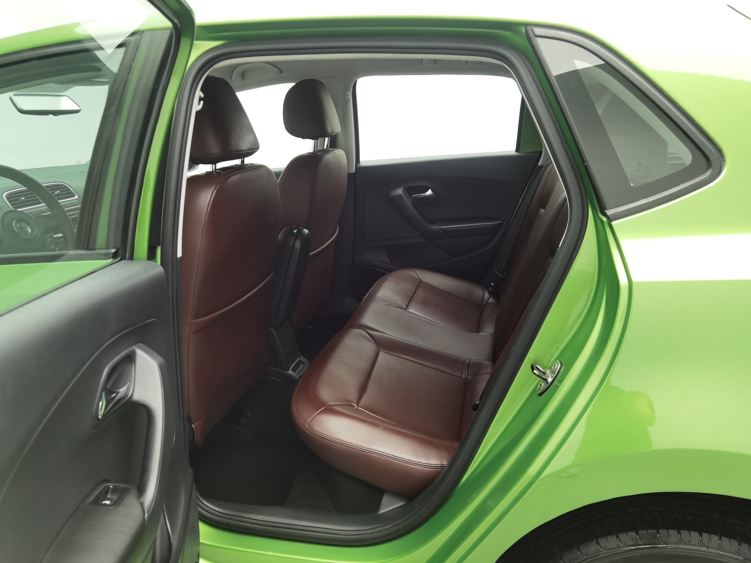 Used Volkswagen Polo 2013 1.4 AT
