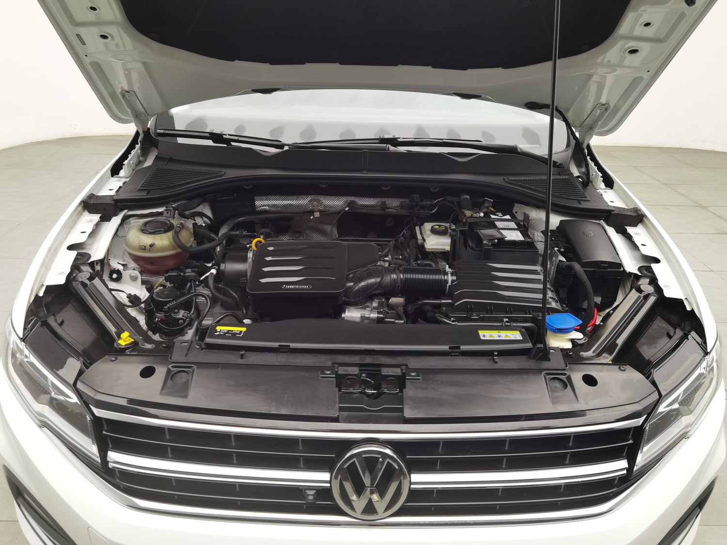 Used Volkswagen Bora 2020 1.5 AT