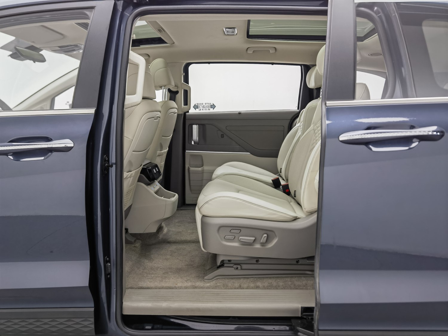 Used Hyundai Custo 2021 2.0 AT