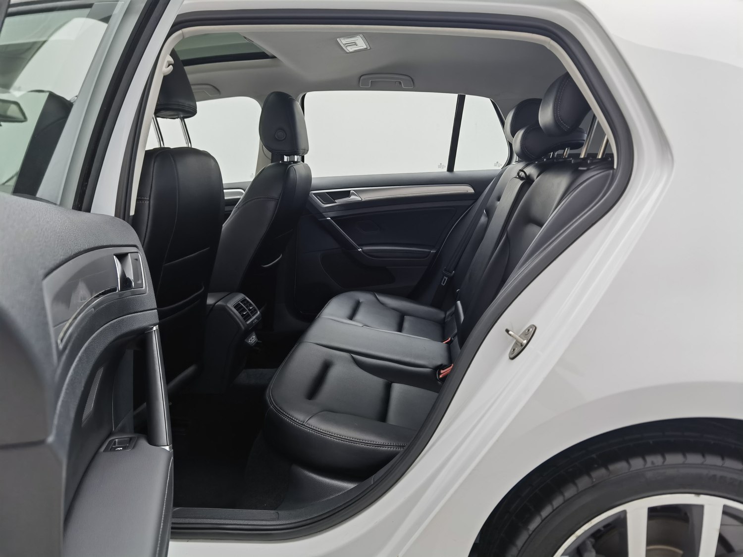 Used Volkswagen Golf 2020 1.4 AT
