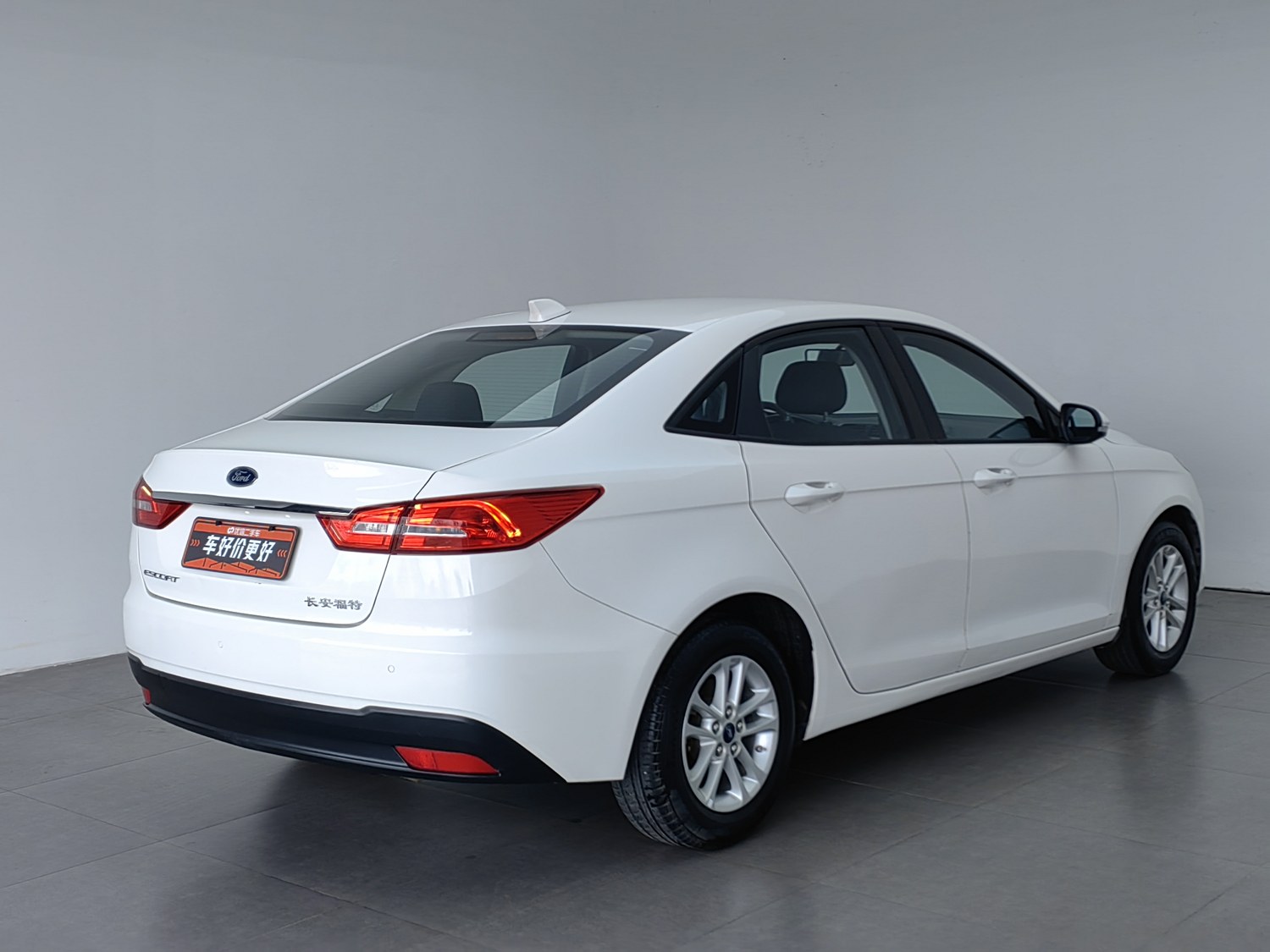 Used Ford Escort 2019 1.5 AT
