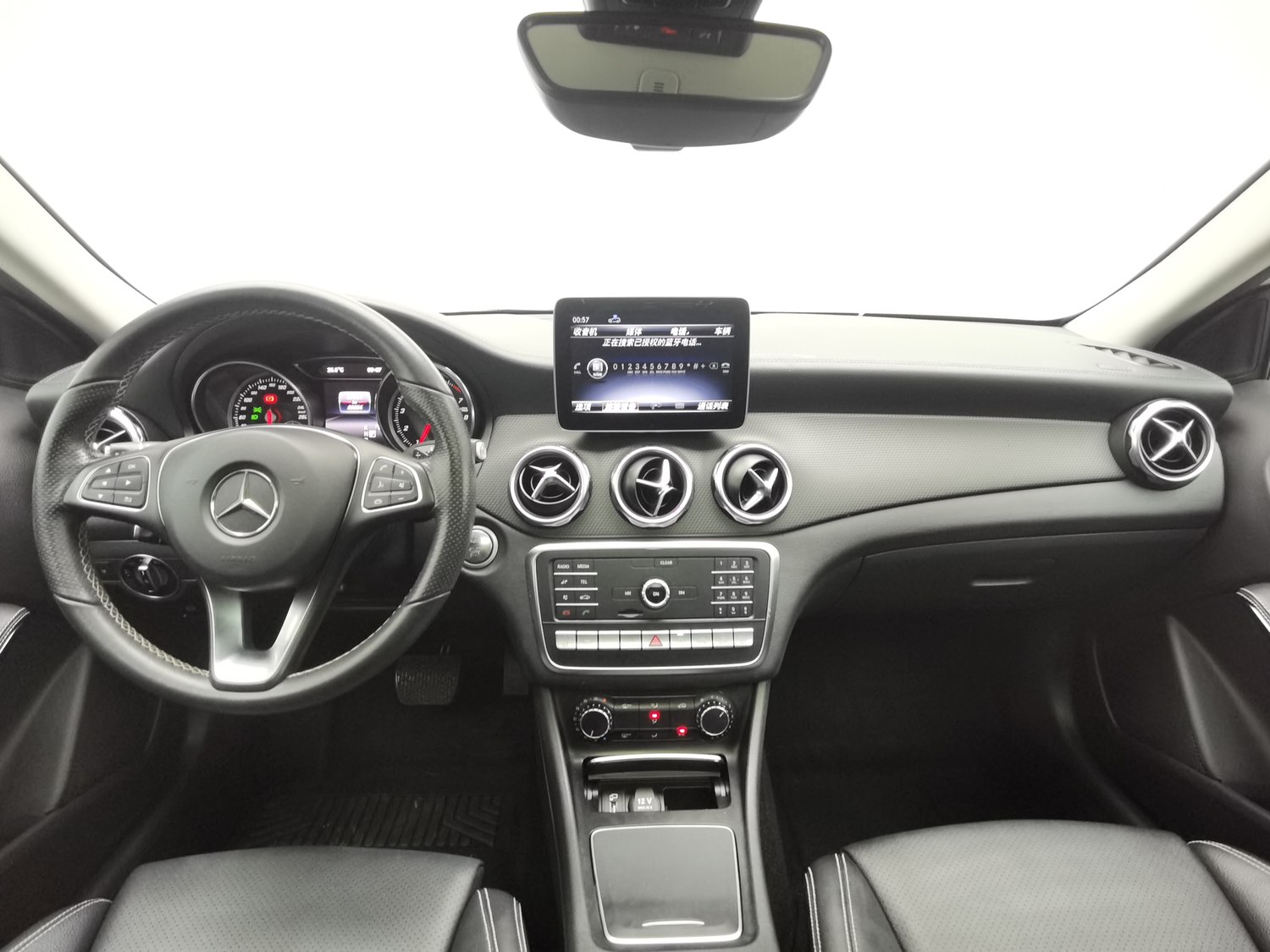 Used Mercedes-Benz GLA 2019 2.0 AT