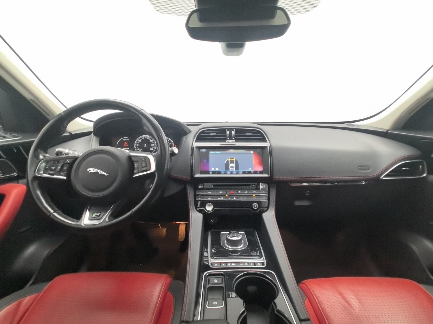 Used Jaguar F-PACE 2016 2.0 AT