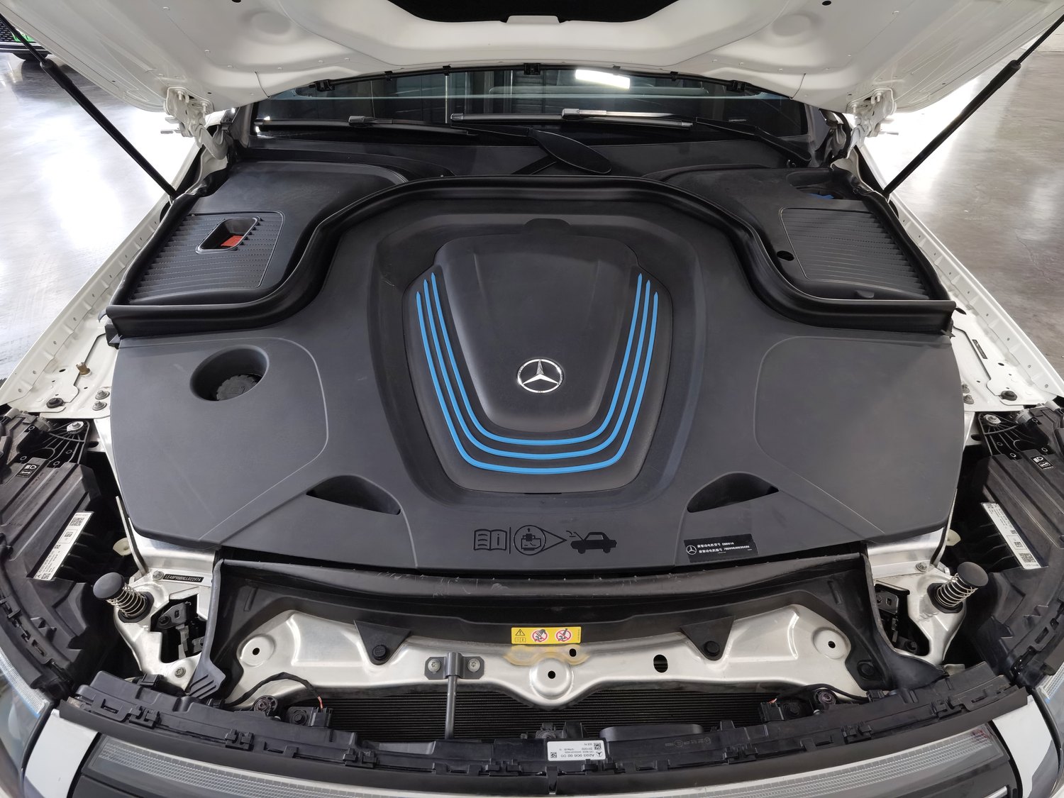 Used Mercedes-Benz EQC 2020
