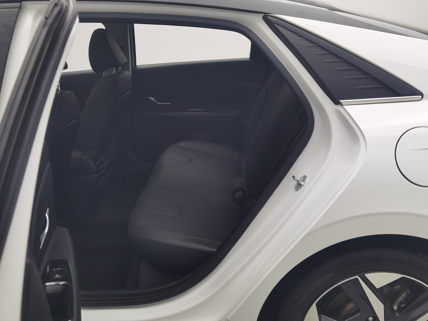 Used Hyundai Avante 2022 1.5 AT