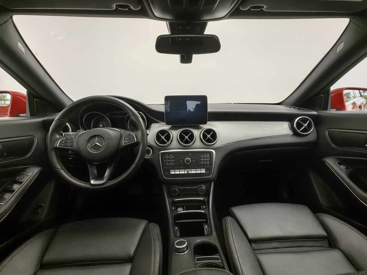 Used Mercedes-Benz CLA 2018 1.6 AT