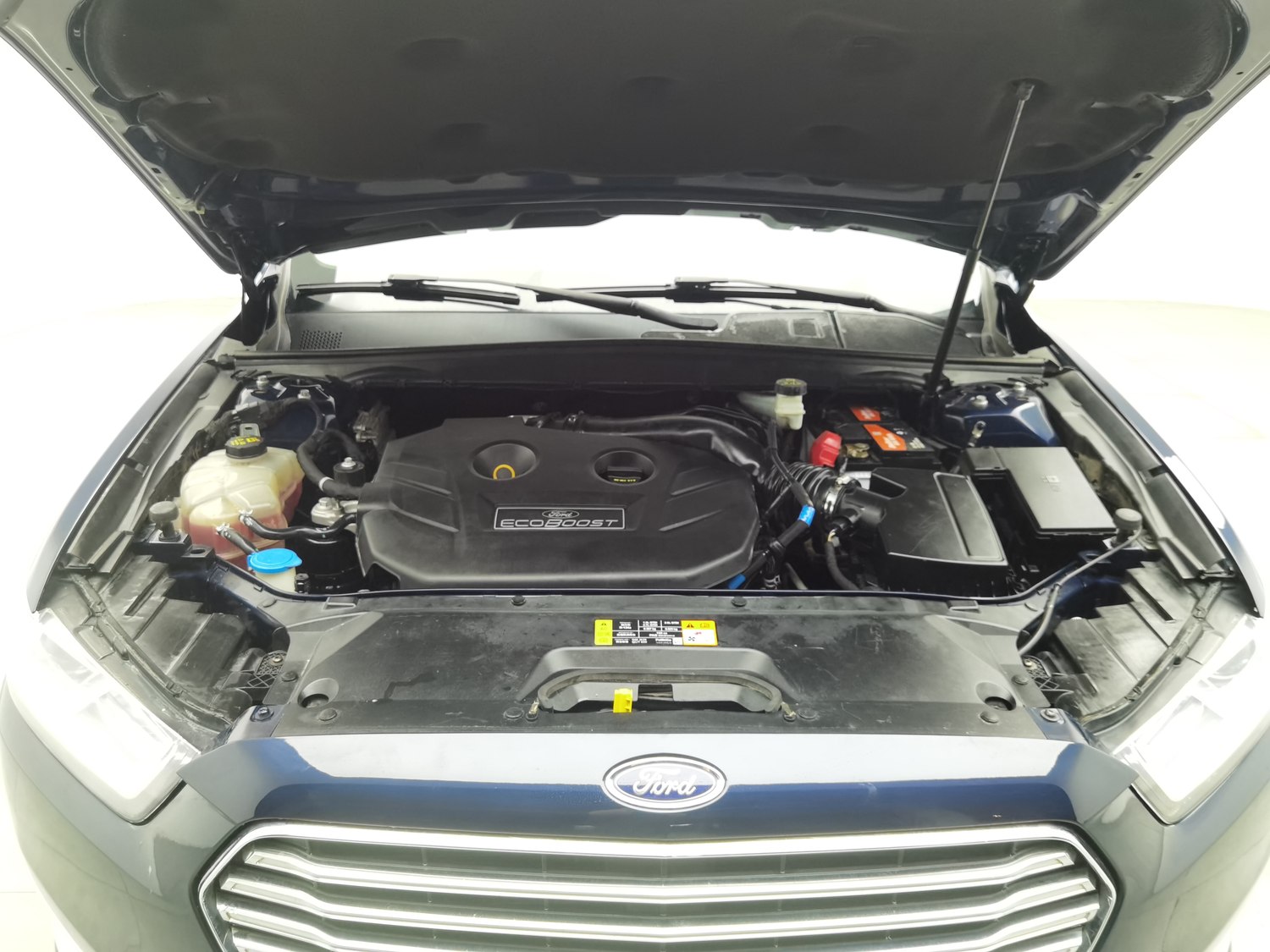 Used Ford Taurus 2015 2.0 AT