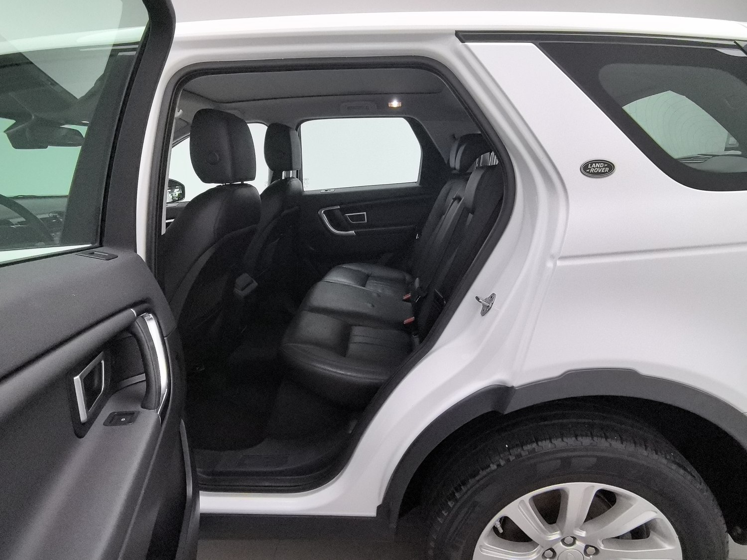 Used Land Rover Discovery Sport 2018 2.0 AT
