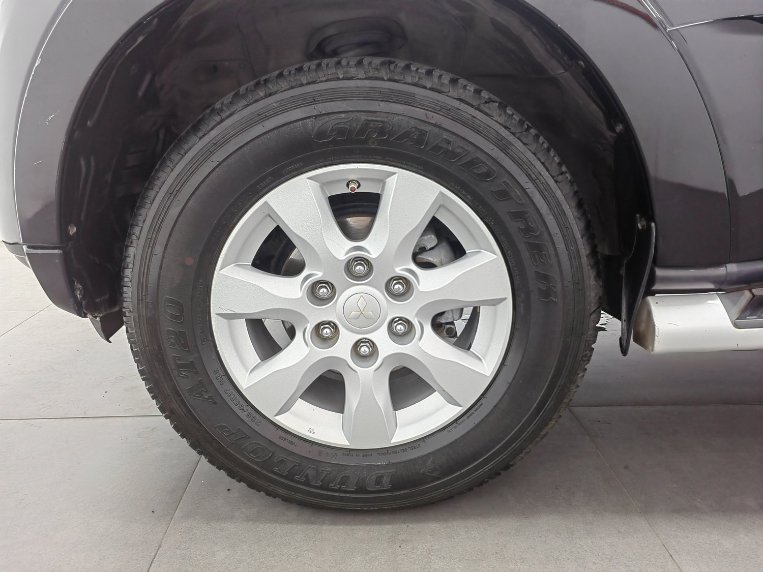 Used Mitsubishi Pajero (Import) 2011 3.0 AT