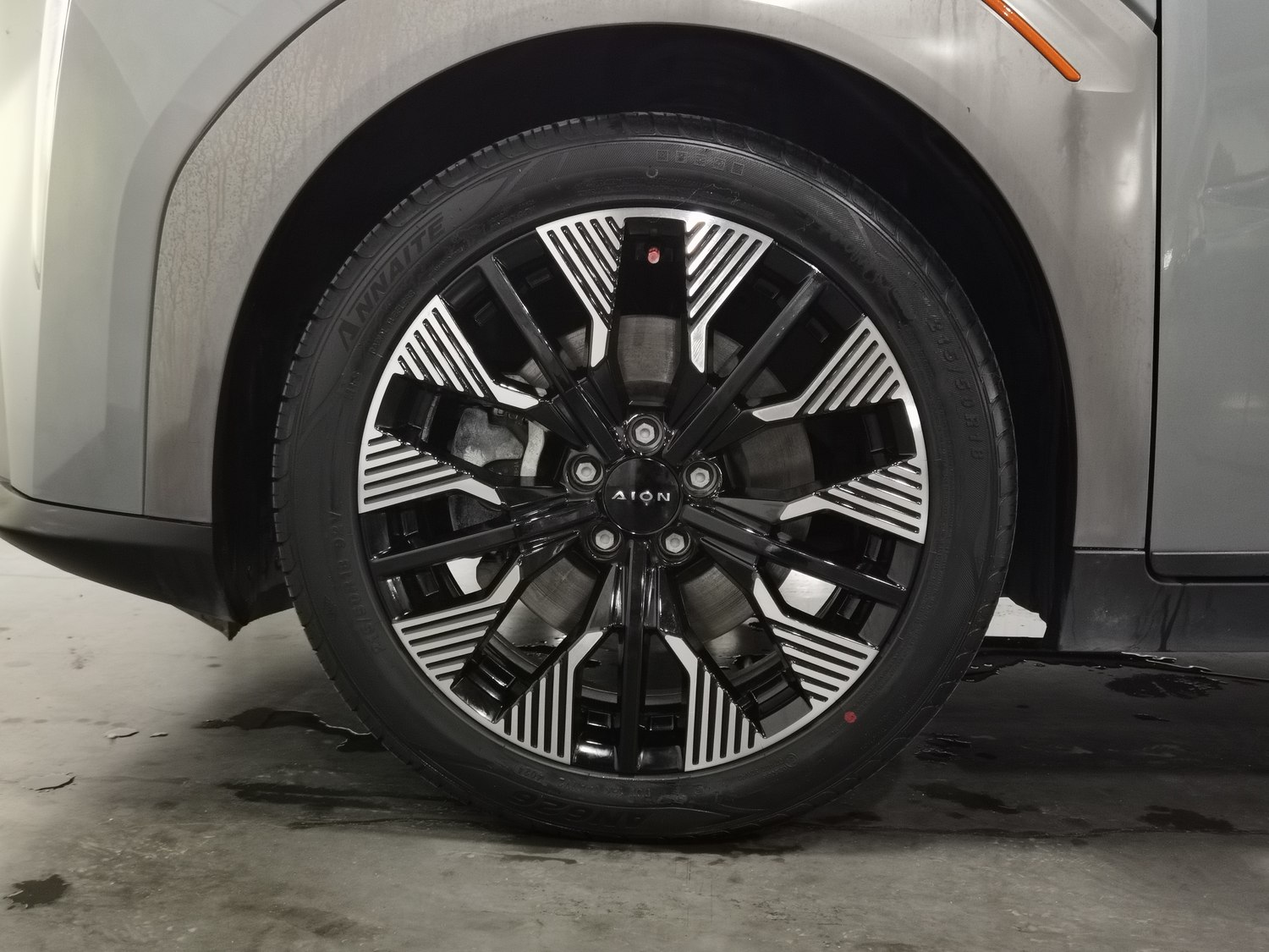 Used Aion Y 2021