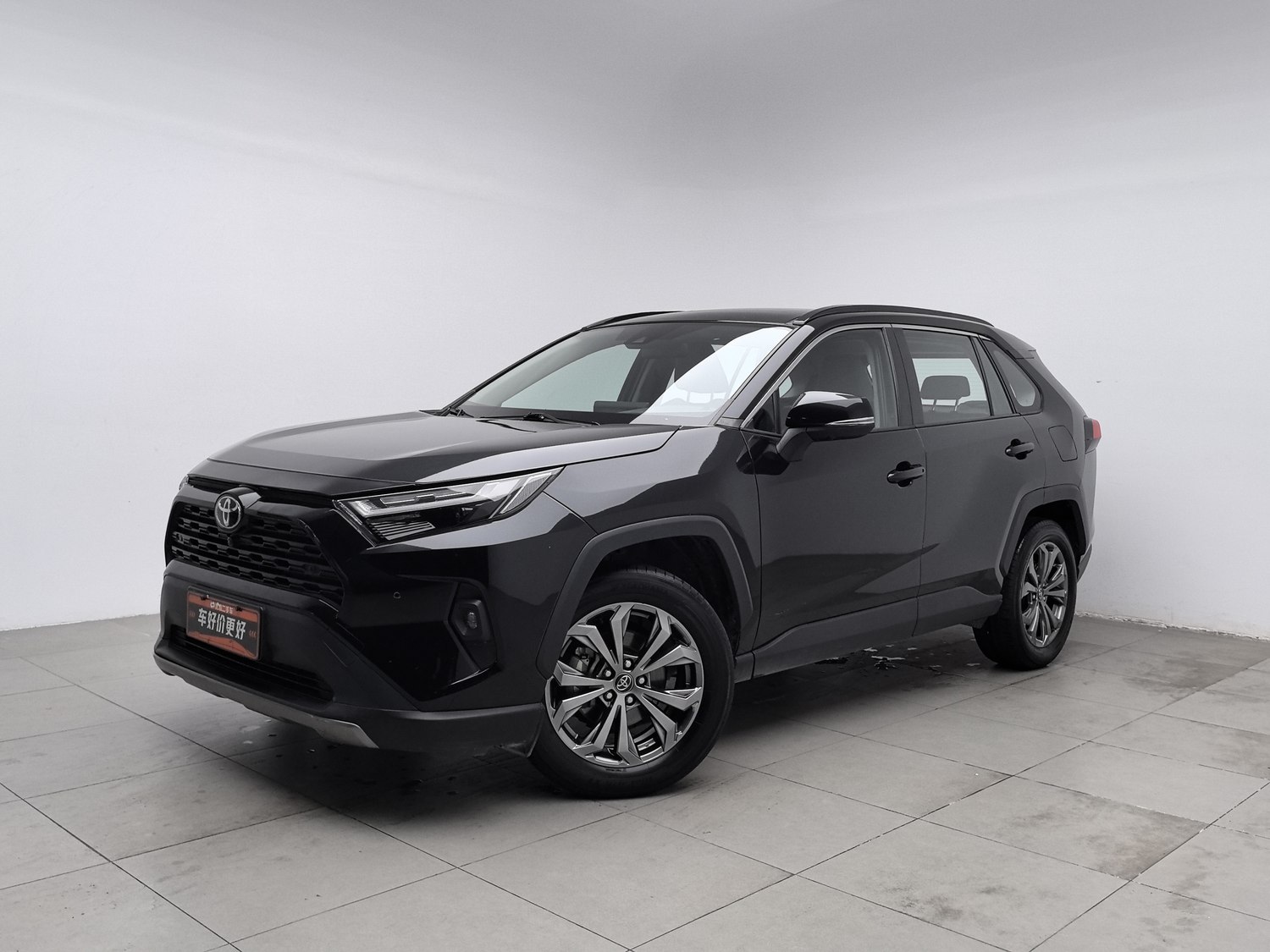 Used Toyota RAV4 2023 2.0 AT