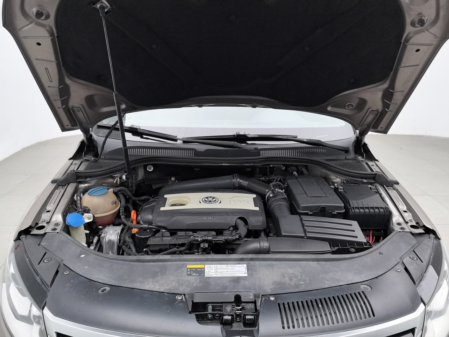 Used Volkswagen CC 2013 2.0 AT