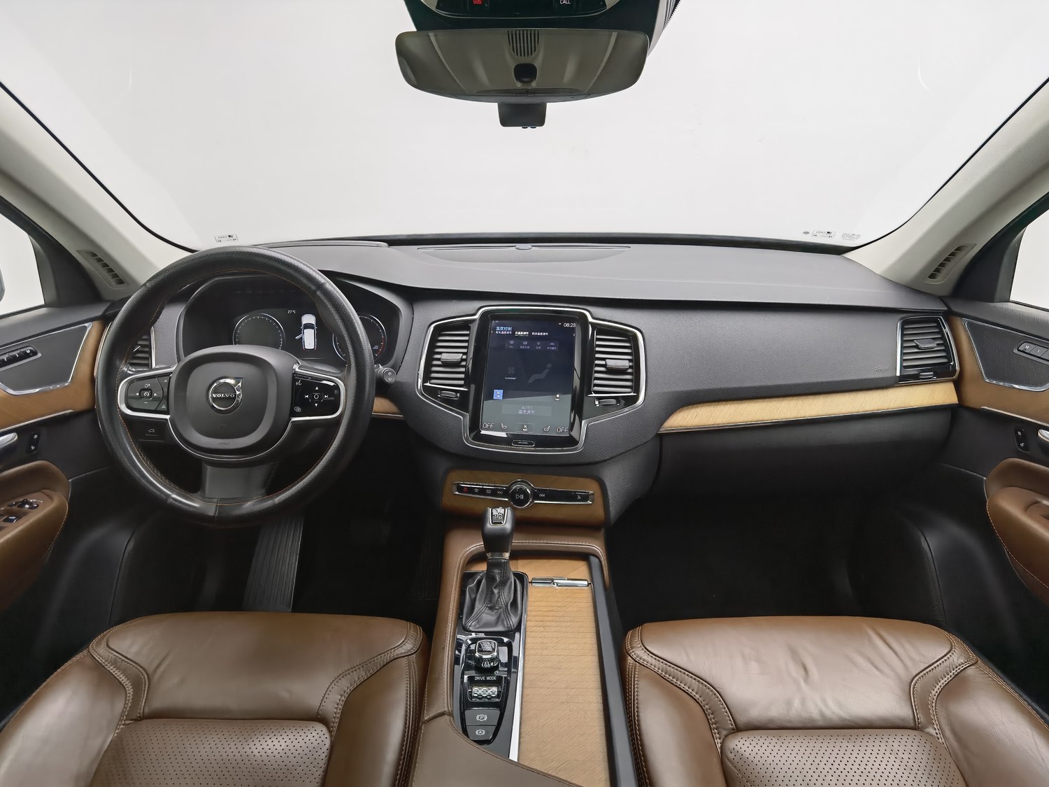 Used Volvo XC90 2018 2.0 AT