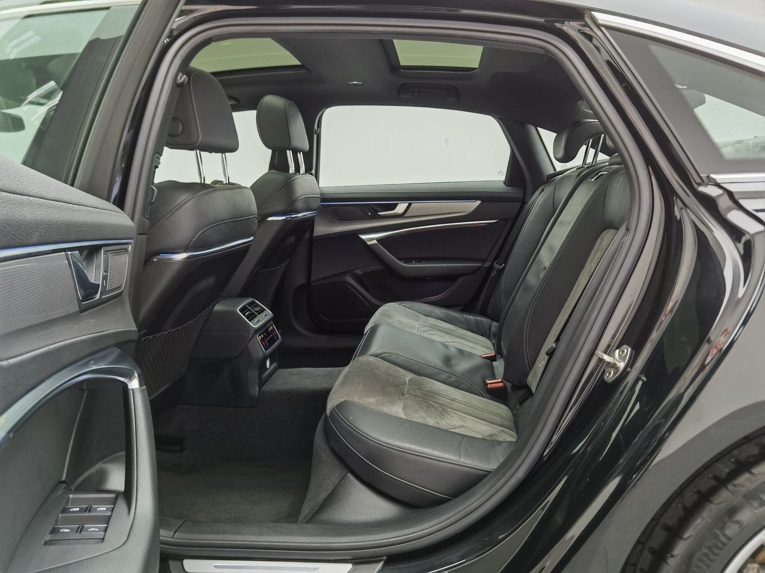 Used Audi A6L 2021 2.0 AT