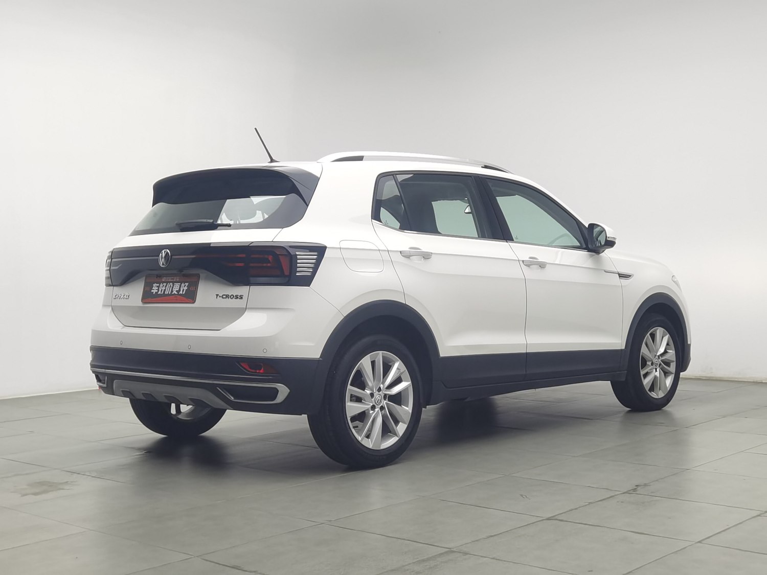 Used Volkswagen T-Cross 2019 1.5 AT