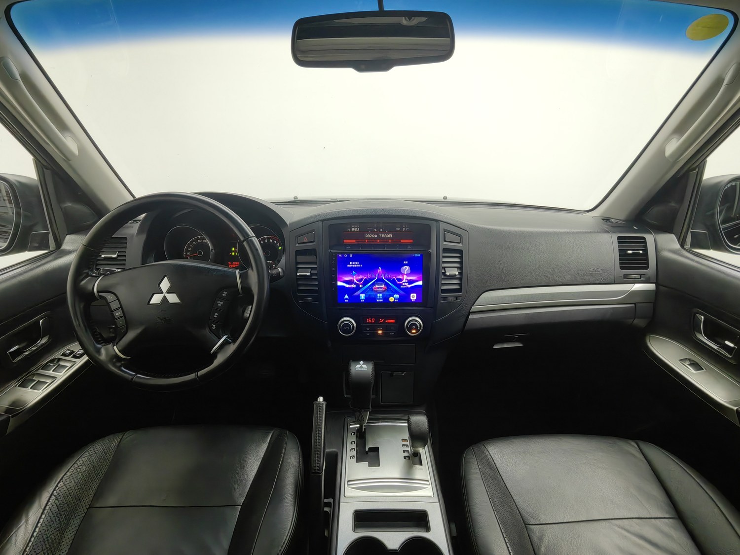 Used Mitsubishi Pajero (Import) 2011 3.0 AT