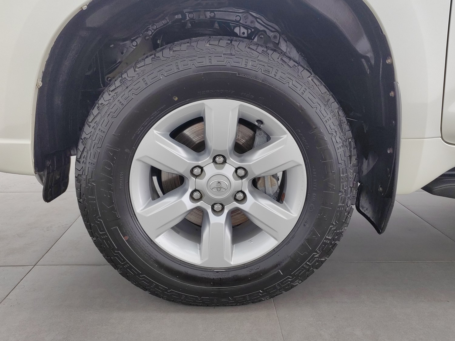 Used Toyota Prado 2016 2.7 AT