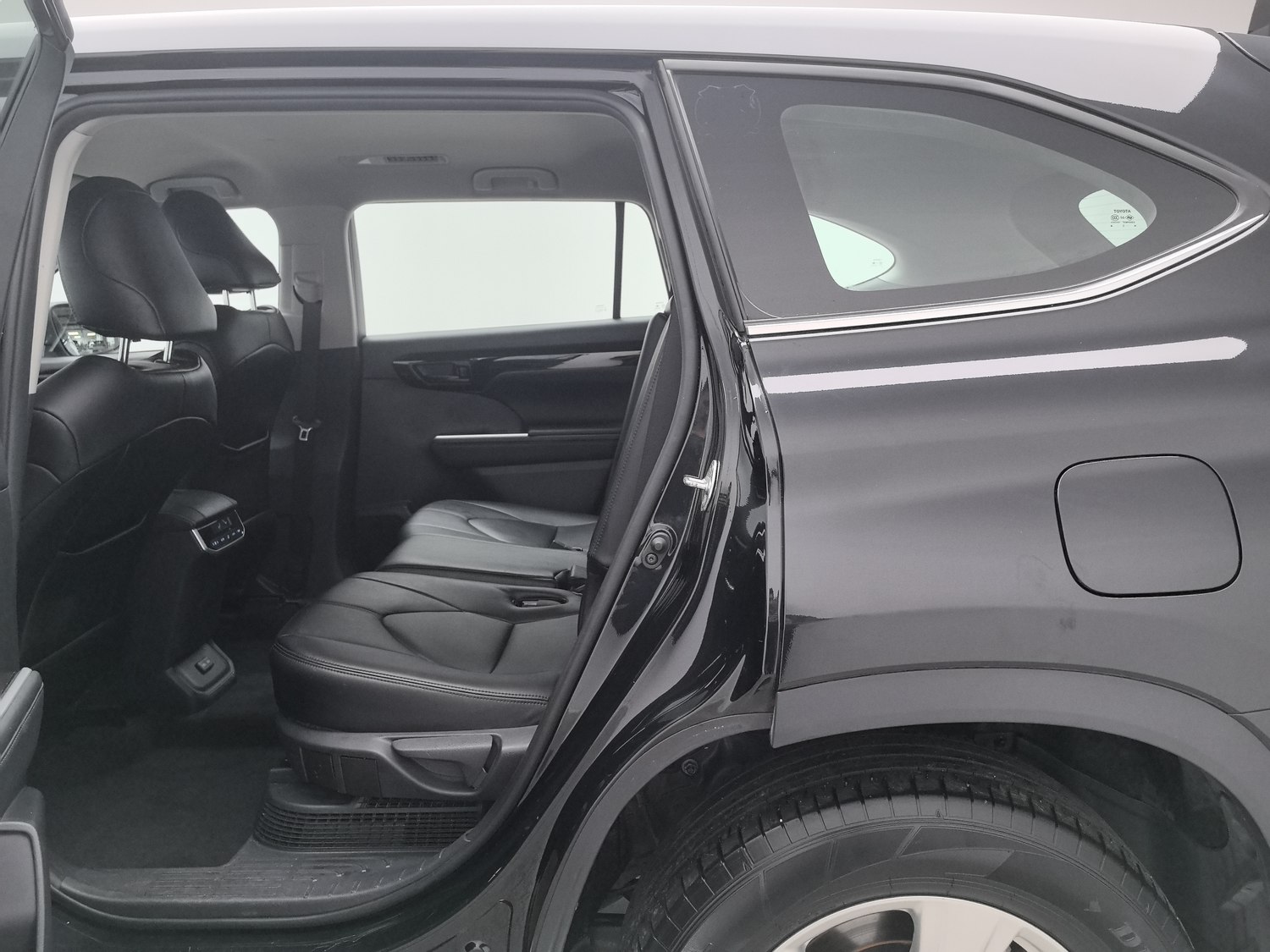 Used Toyota Highlander 2022 2.5 AT