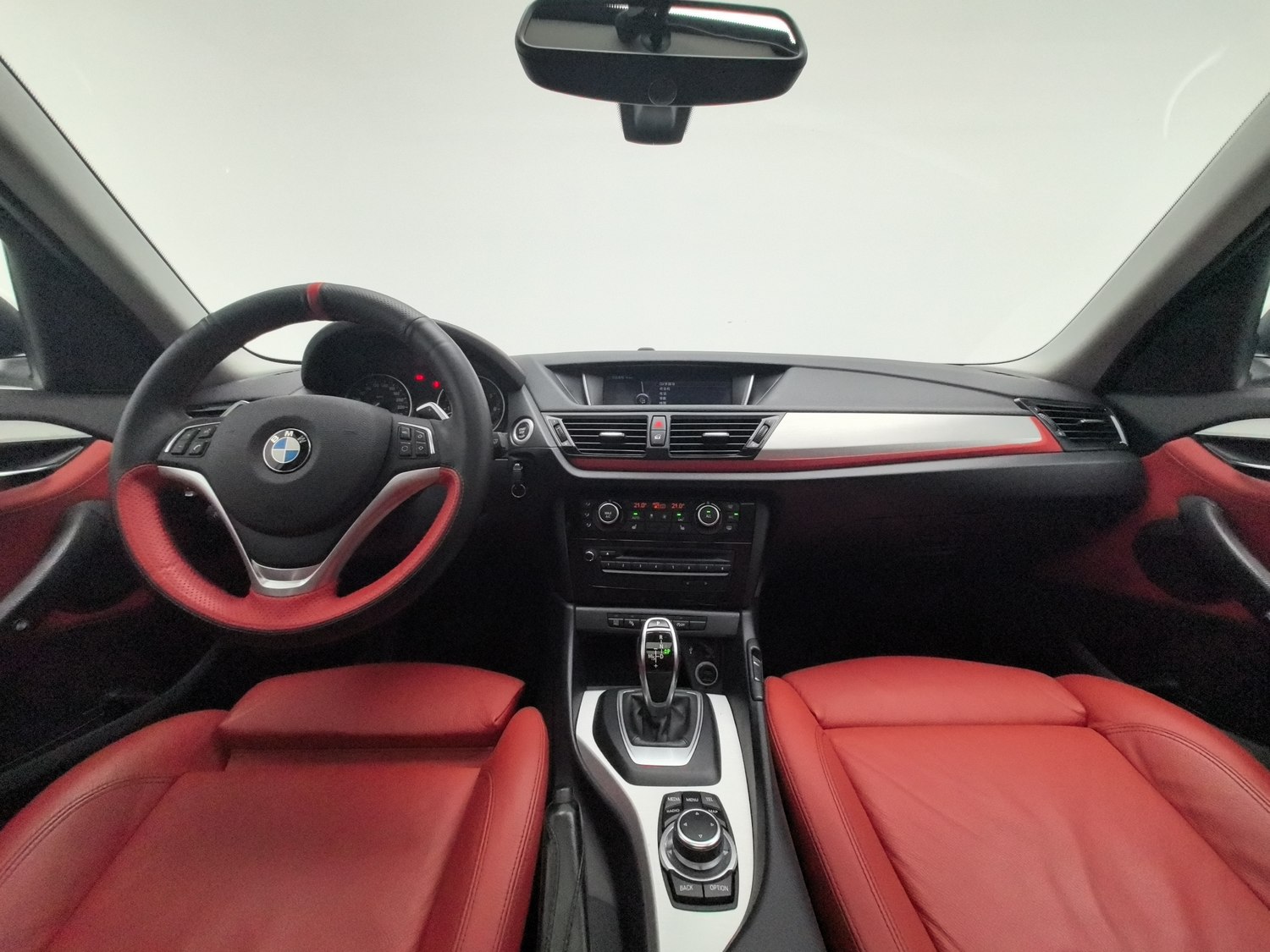 Used BMW X1 2014 2.0 AT