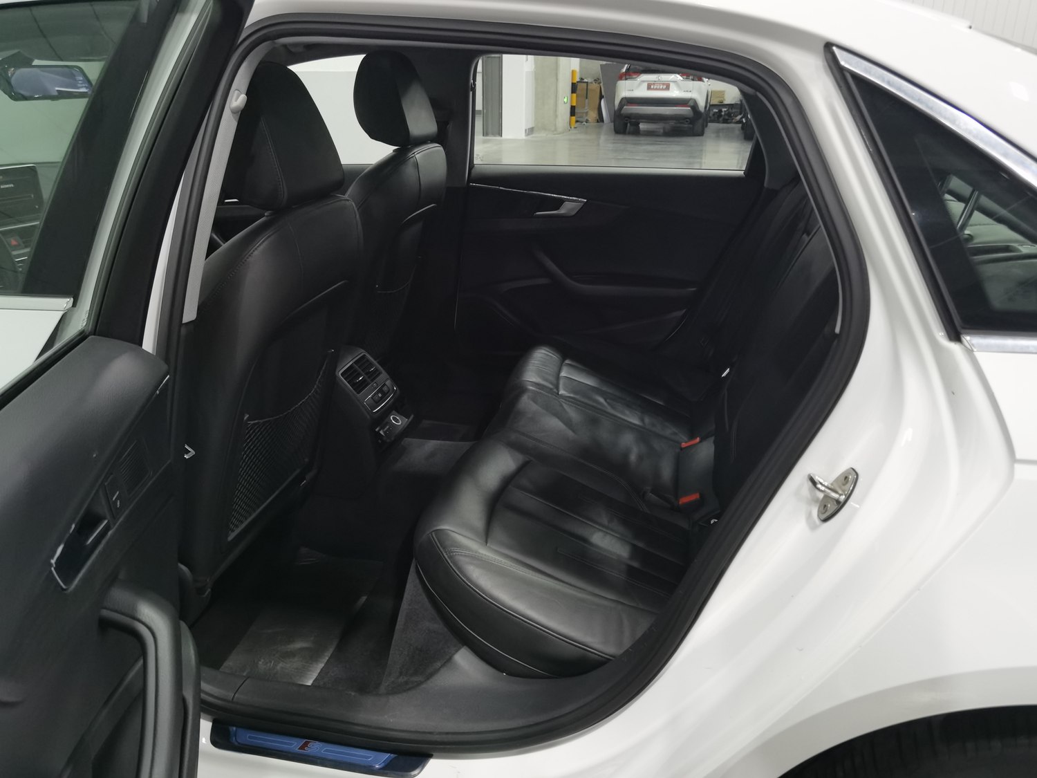 Used Audi A4L 2019 2.0 AT