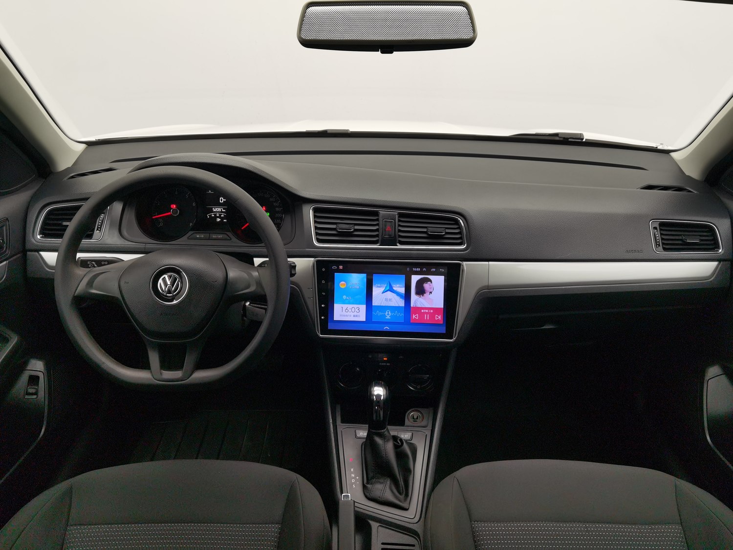 Used Volkswagen Lavida 2015 1.6 AT