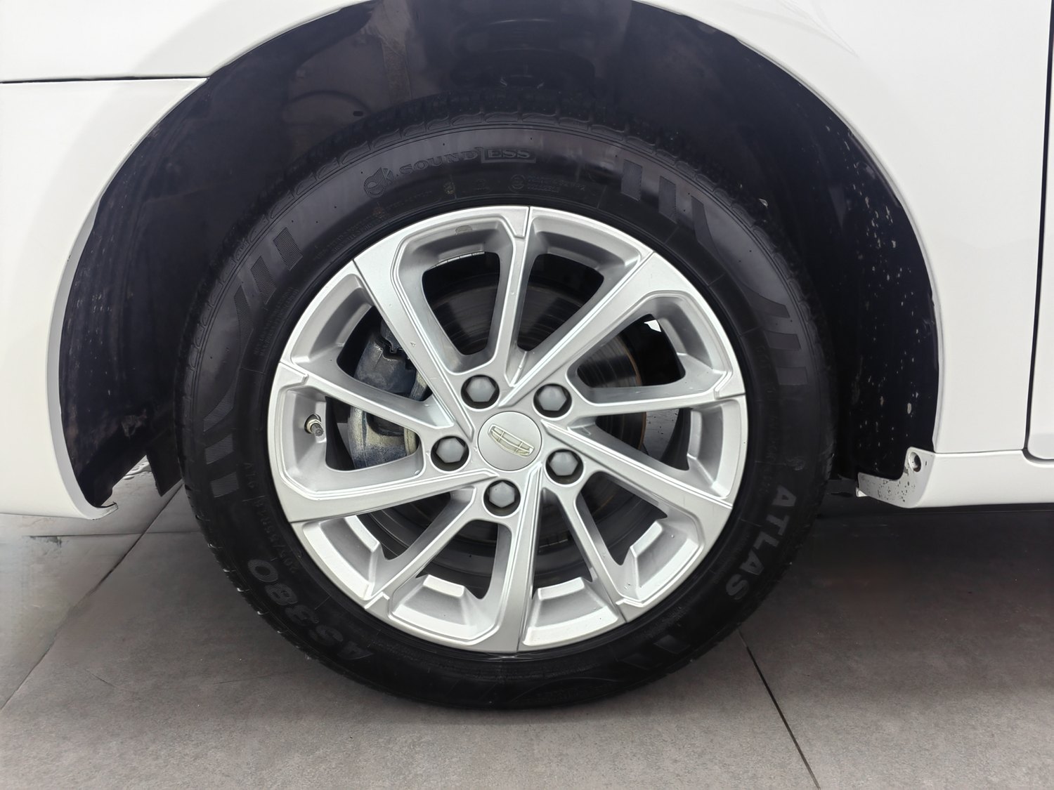 Used Geely Emgrand 2021 1.5 AT