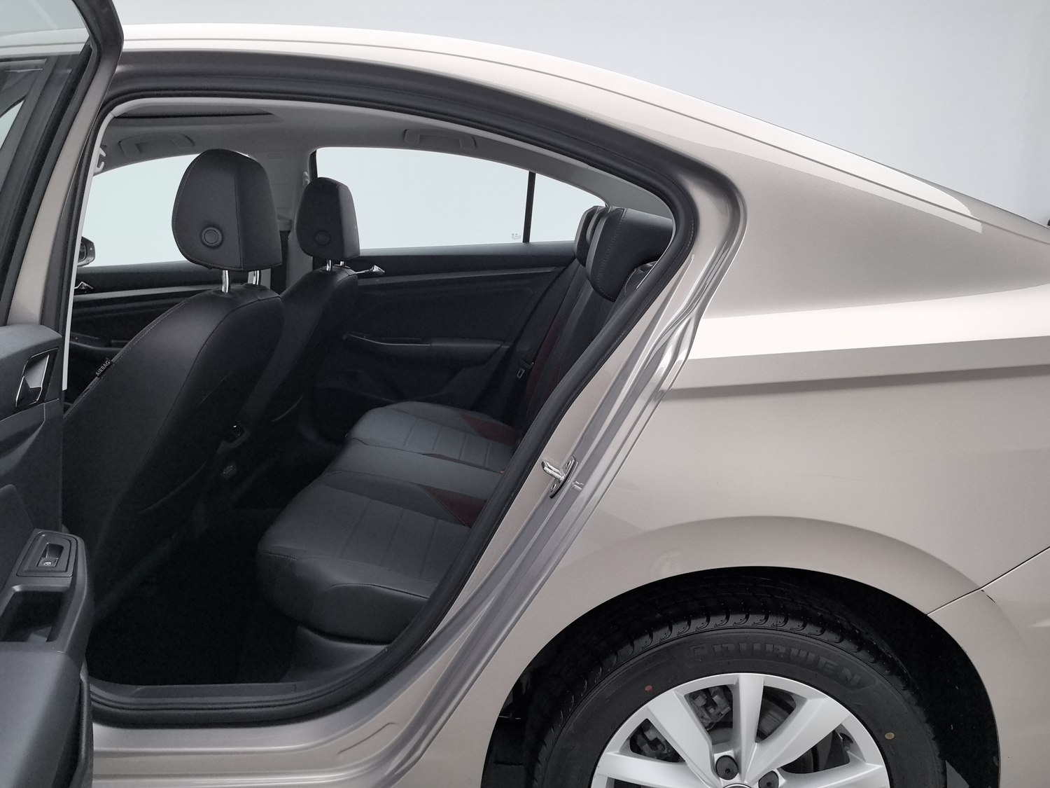 Used Volkswagen Bora 2020 1.5 AT