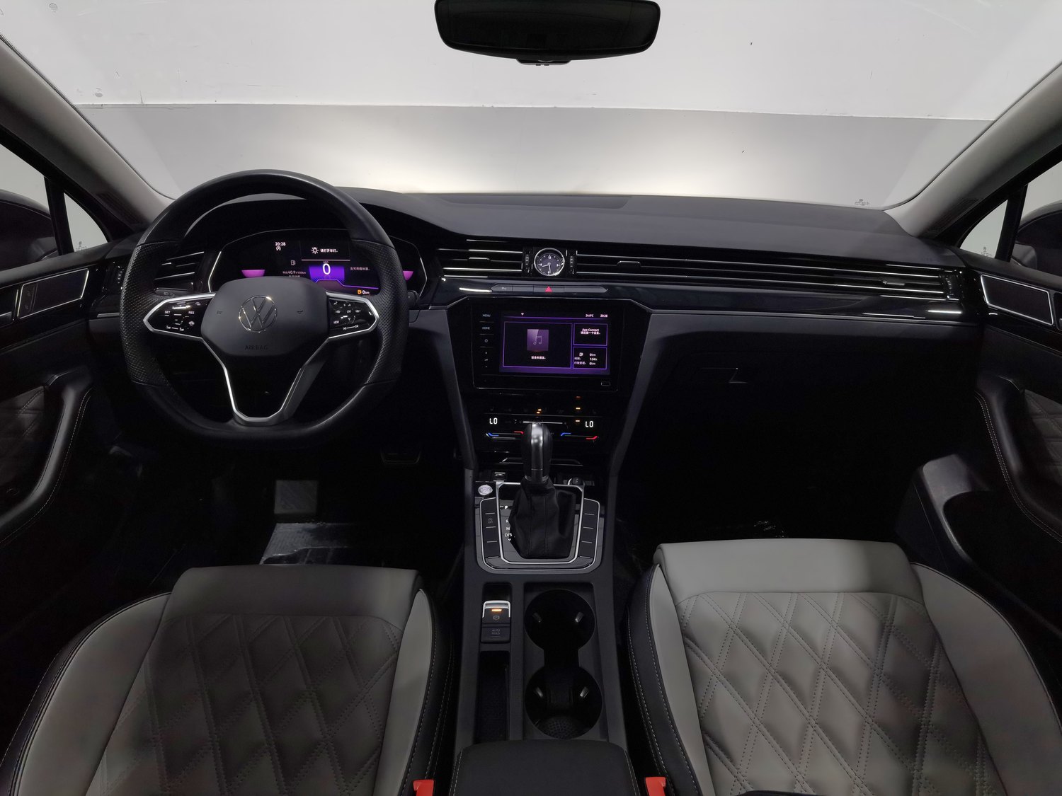 Used Volkswagen Magotan 2023 2.0 AT