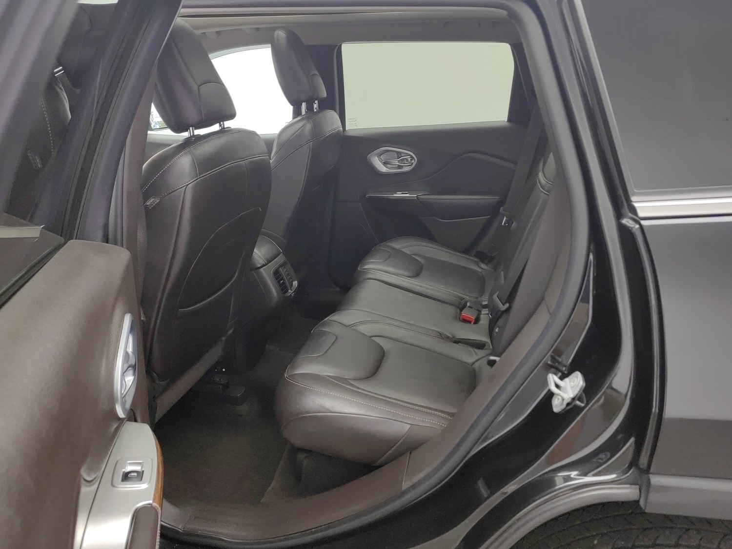 Used Jeep Cherokee (Import) 2014 2.4 AT