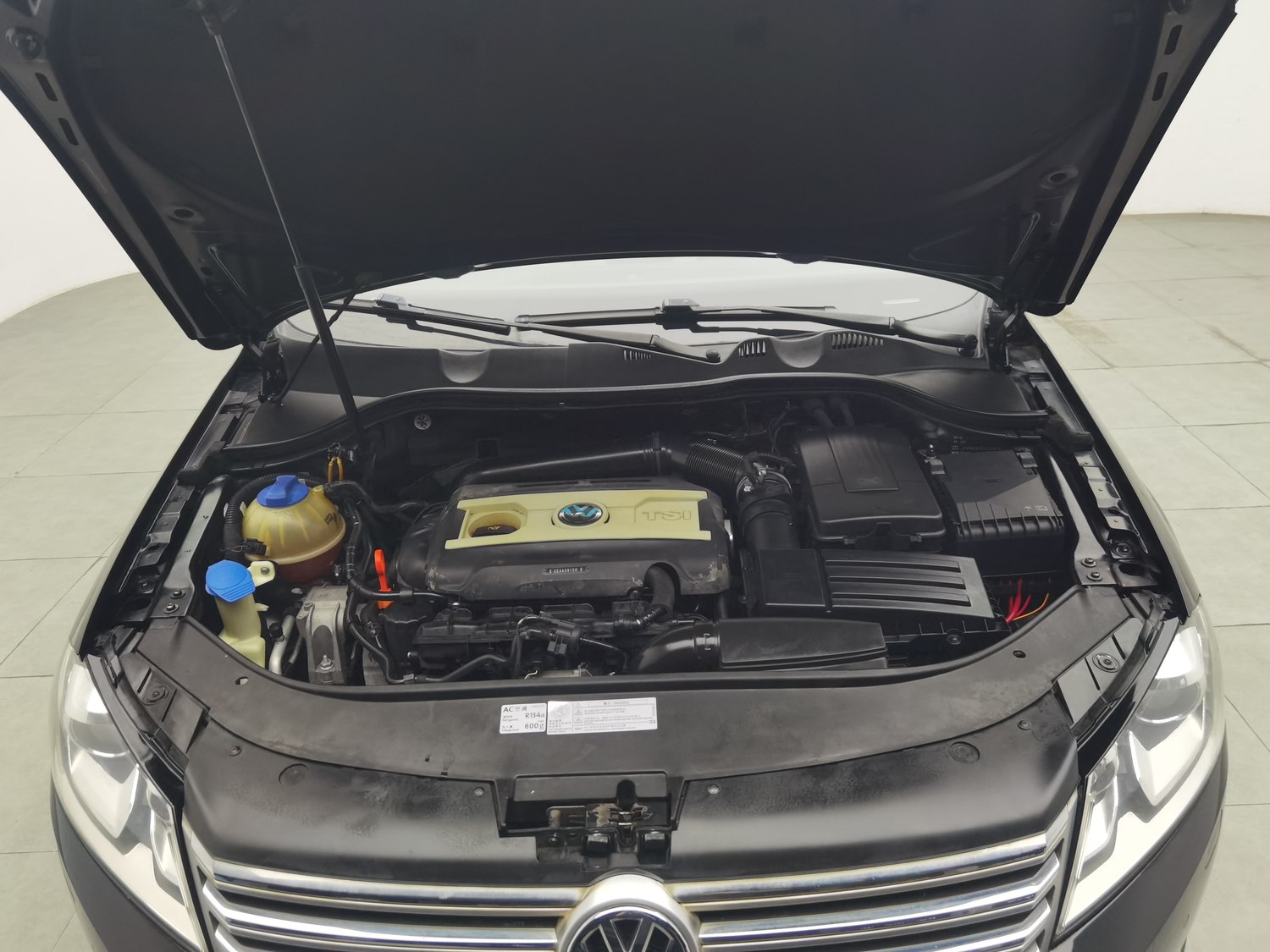 Used Volkswagen Magotan 2013 1.8 AT