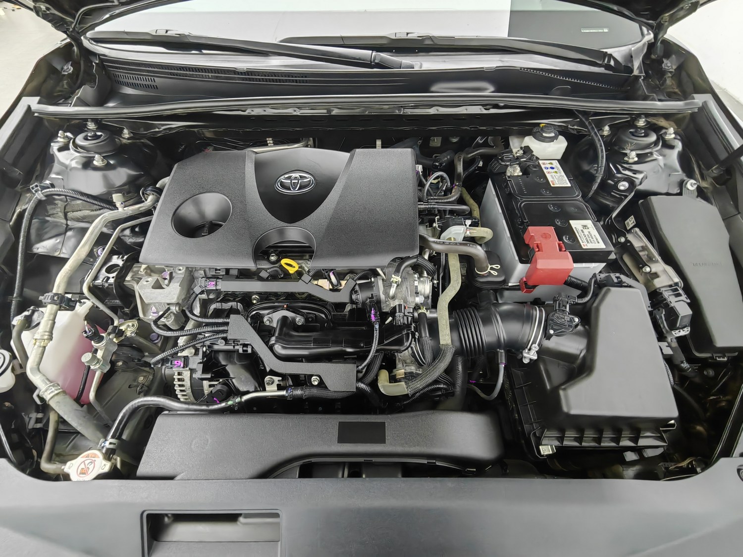Used Toyota Camry 2022 2.0 AT