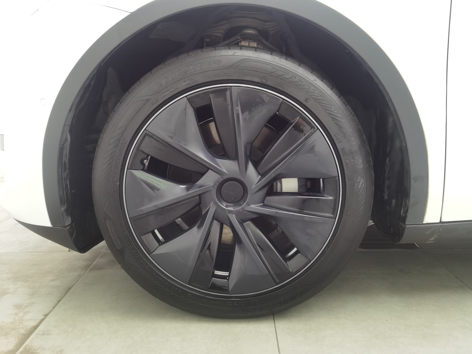 Used Tesla Model Y 2023