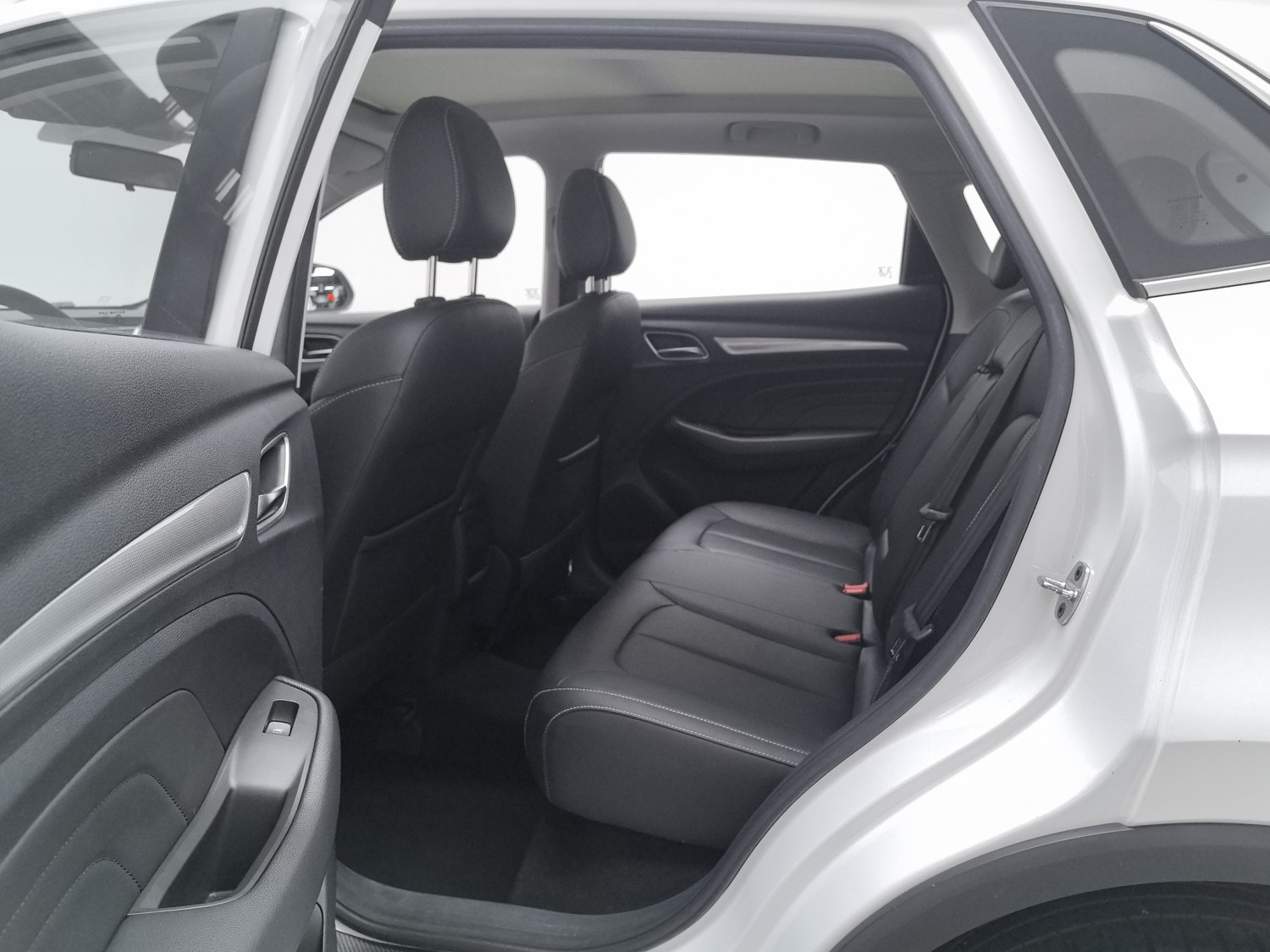 Used Roewe RX3 2018 1.6 MT